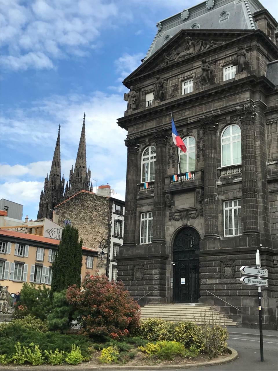 Esprit Cosy Sur Plateau Central Clermont-Ferrand Exterior photo